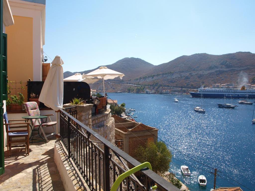 Andreas Apartments Symi Extérieur photo